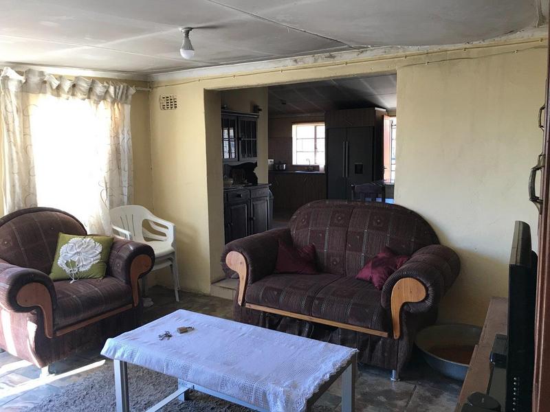 3 Bedroom Property for Sale in Bochabella Free State